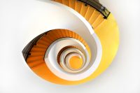 Artphotolyon escalier jaune université de Lyonvente de photographies. Photo Grégory Picout. Tirage photographique de Lyon