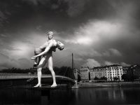 Artphotolyon statue Palais de justice vente de photographies. Photo Grégory Picout. Tirage photographique de Lyon